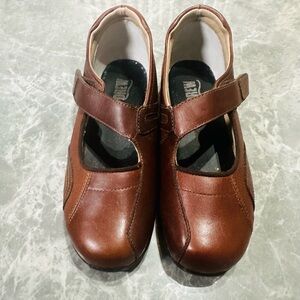 Drew Shoes Mary Jane Women’s Size 9M Brown Leather Diabetic Comfort
